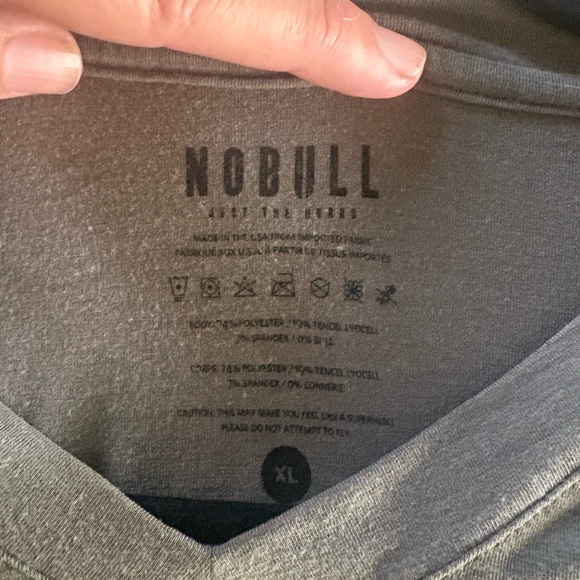 Nobull t-shirt - Picture 6 of 8